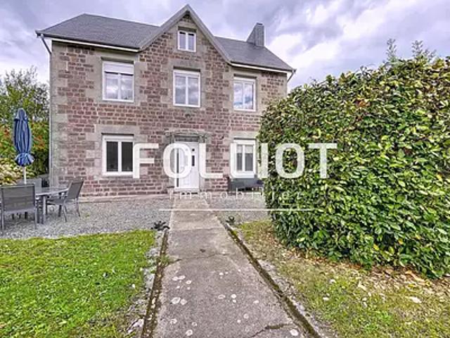 Lengronne 50450 Achat / Vente maison 11 pièces t11 au dernier étage