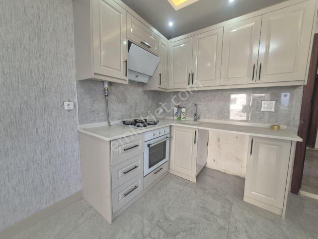 Lenora Gayrimenkül'den Torbalı Yedieylül Mah.1+1 Kiralık Daire