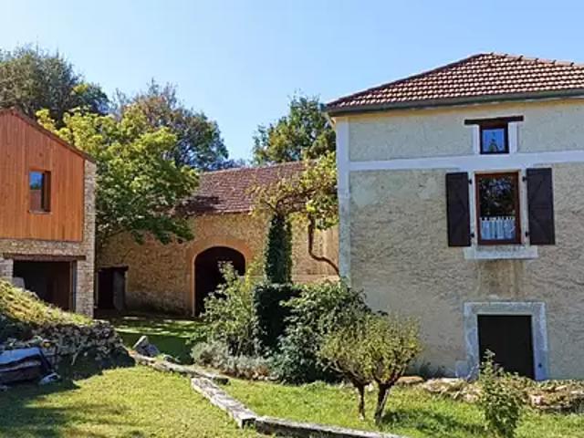 Léobard 46300 Achat / Vente appartement 4 pièces t4