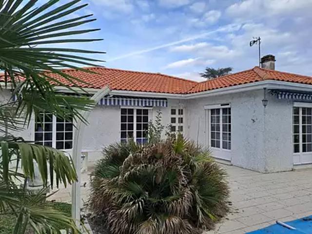 Léognan 33850 Achat / Vente maison 5 pièces t5