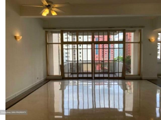 Leonie Condotel D9, Condominium