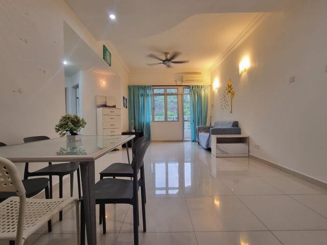 Leader Garden Tanjung Bungah Furnished Well Maintained Unit