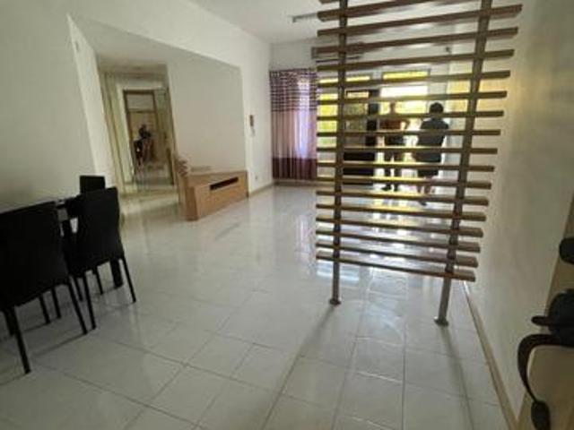 Leader garden tanjung bungah 1100sf 1cp rare low price
