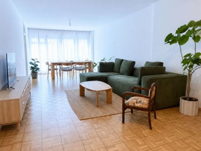 Lease renewal 1 August 2026 – 6 room apartment on the 2nd floor