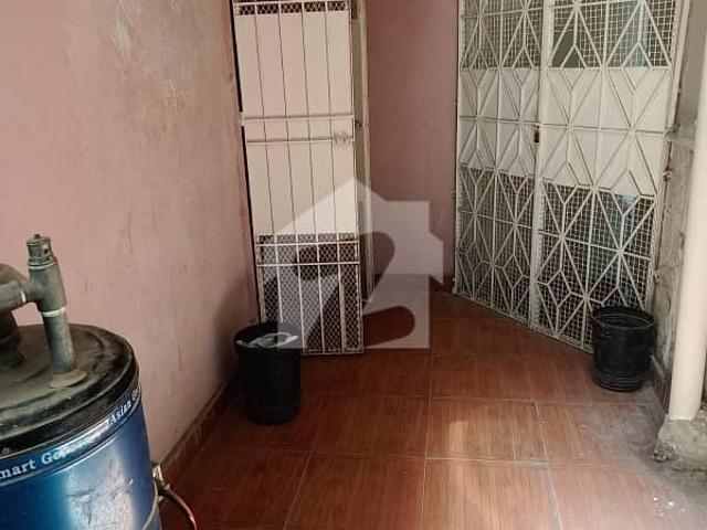 Leased 2 Bed D. Corner West Open Flat For Sale