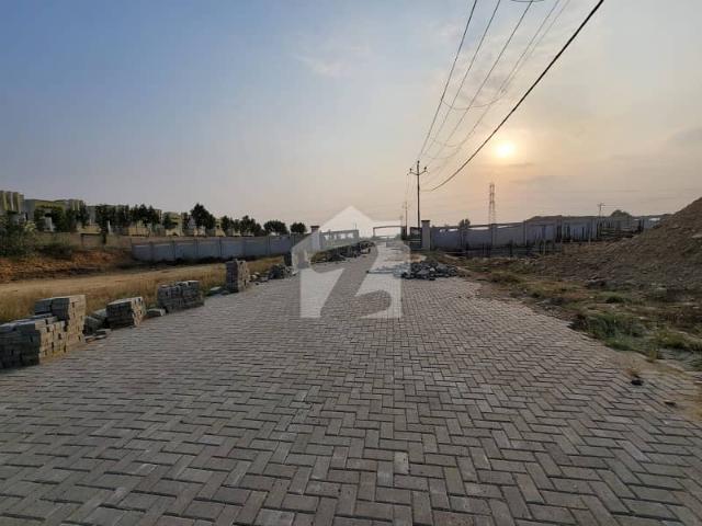 Leased 300 square yards west open residential plot on 50 feet wide road available for sale