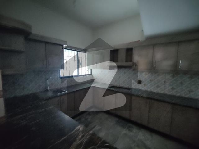 Leased house for sale 400 square yard main 150 wide road west open in sector y gulshan e maymar karachi gulshan e maymar sector y
