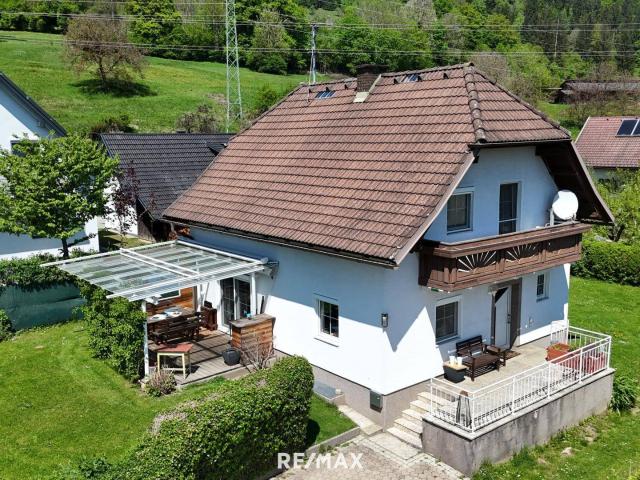 Leben im Grünen – Gepflegtes Einfamilienhaus mit Charme in Moosburg