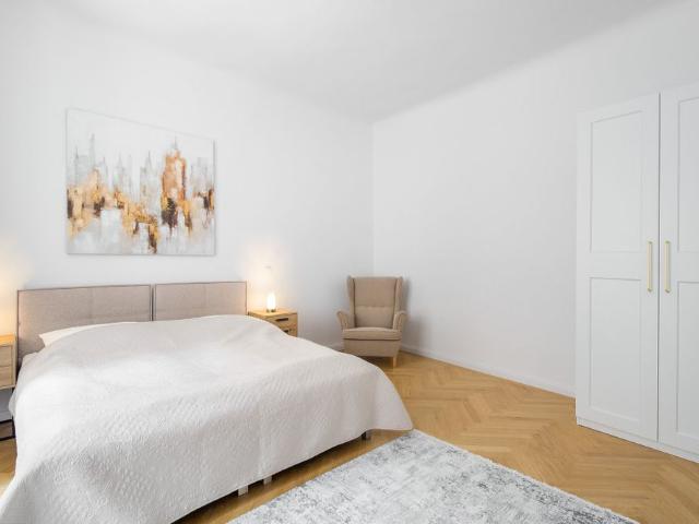 Leben in historischer Altstadt! Saniertes Apartment in ruhiger Fußgängerzone beim Stephansplatz! U Bahn Nähe!