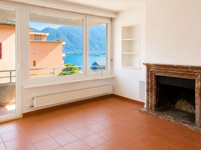 Leben nur zwei Schritte vom See entfernt, renoviertes 3 Zimmer Wohnung mit Seeblick