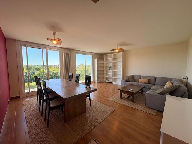 L'EBLOUISSANTE Location Appartement tours: 73.29 m2