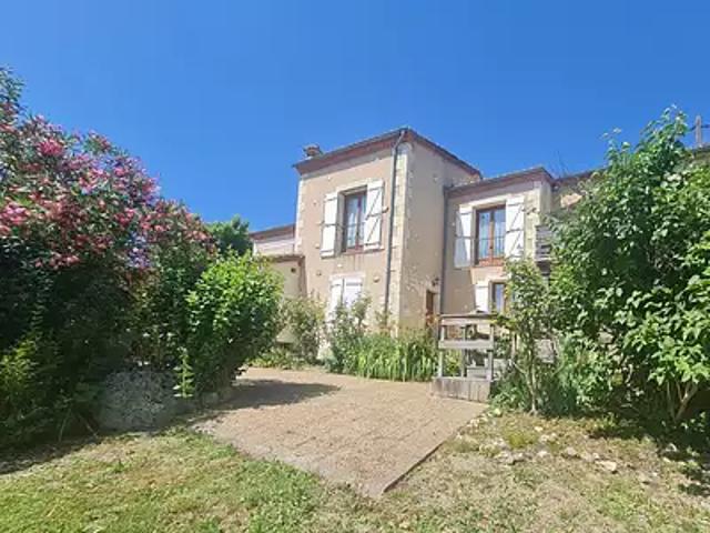 Lectoure 32700 Achat / Vente immeuble terrasse parking