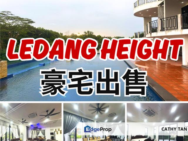 Ledang Heights