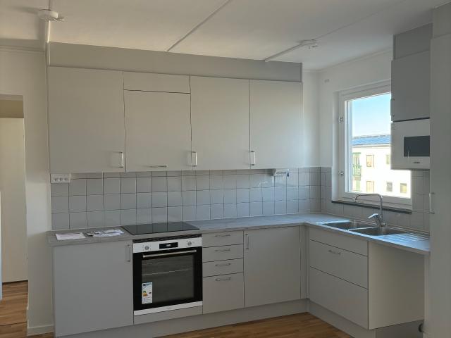Ledig hyresrätt på Briljantgatan 32, Västra Frölunda | HomeQ