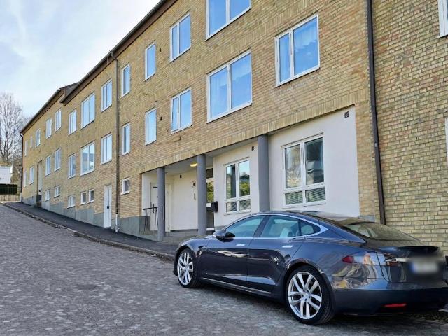 Ledig hyresrätt på Edsgatan 2, Lilla Edet | HomeQ