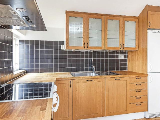 Ledig hyresrätt på Gullbovägen 6, Västerås | HomeQ