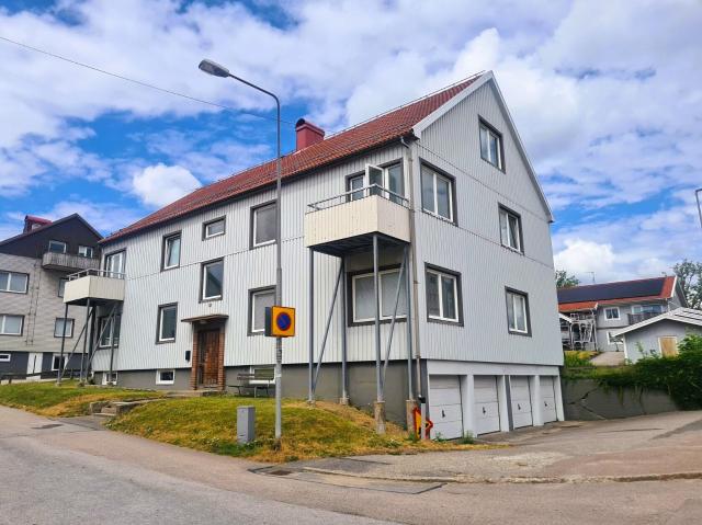 Ledig hyresrätt på Hallavägen 11, Uddevalla | HomeQ