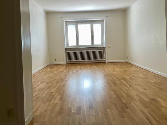 Ledig hyresrätt på Hjortstorpsvägen 9, Örebro | HomeQ