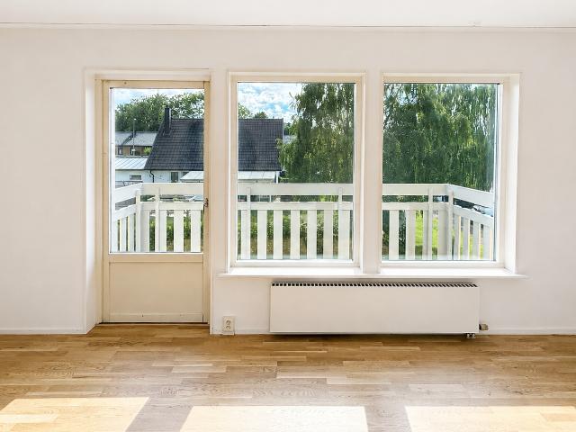 Ledig hyresrätt på Hössna Hovslagarliden 2B, Ulricehamn | HomeQ