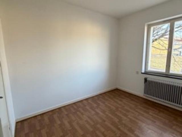 Ledig hyresrätt på Koloniträdgårdsvägen 12, Kristinehamn | HomeQ