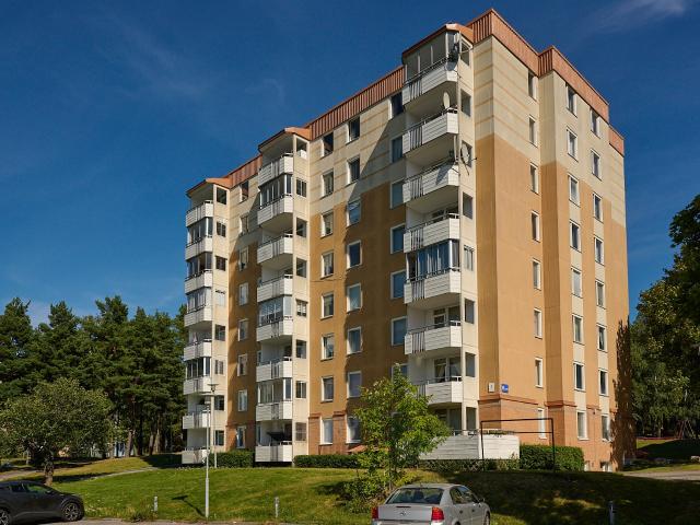 Ledig hyresrätt på Klockarvägen 99, Södertälje | HomeQ
