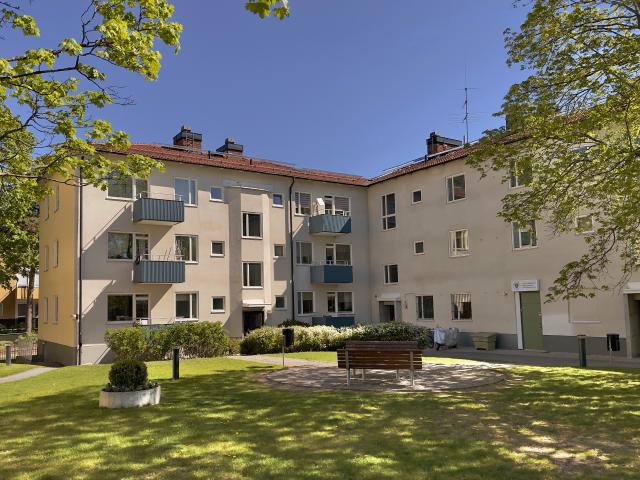Ledig hyresrätt på Lagavägen 29, Bagarmossen | HomeQ