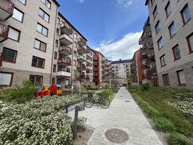 Ledig hyresrätt på Mäldgatan 16, Järfälla | HomeQ