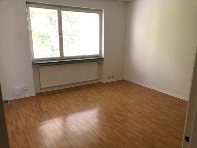 Ledig hyresrätt på Åsbacksvägen 6B, By Kyrkby | HomeQ