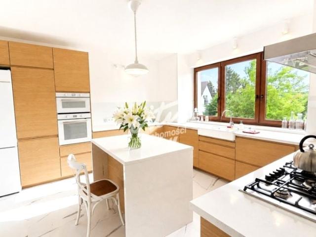Lednicka 369 m², Szczecin