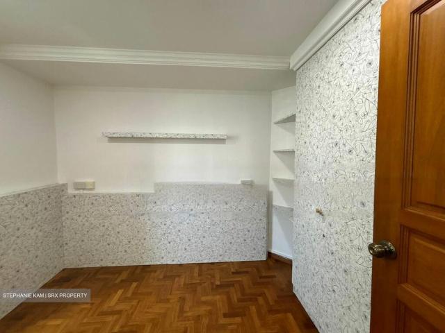 Leedon 2 D10, Condominium