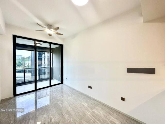 Leedon Green D10, Condominium