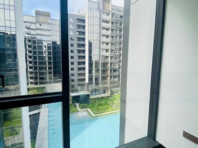 Leedon Green D10, Condominium