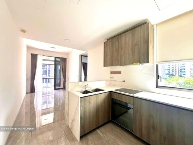 Leedon Green D10, Condominium