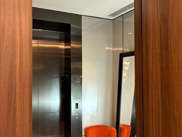 Leedon Green D10, Condominium