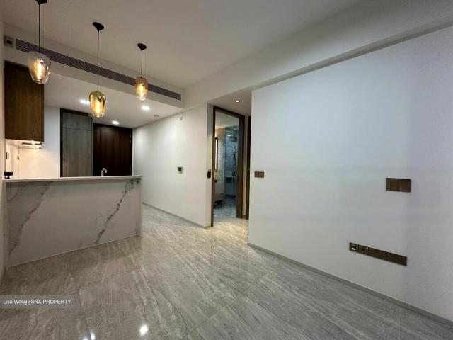 Leedon Green D10, Condominium