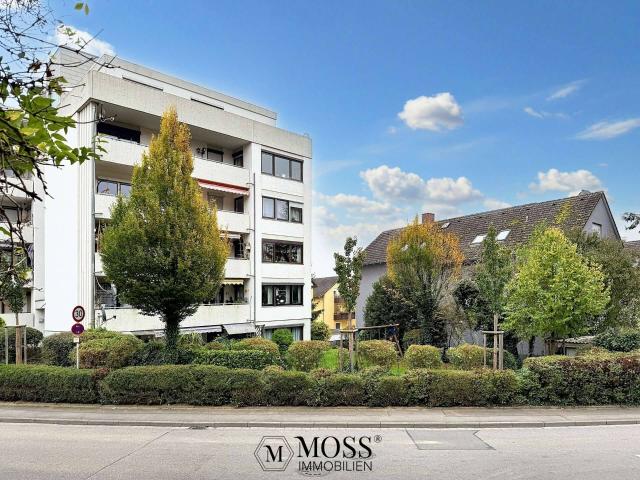 Leerstehend Helle Wohnung mit großem Balkon in ruhiger Lage von Freiburg Opfingen