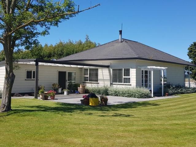 leeston, 3 bedrooms