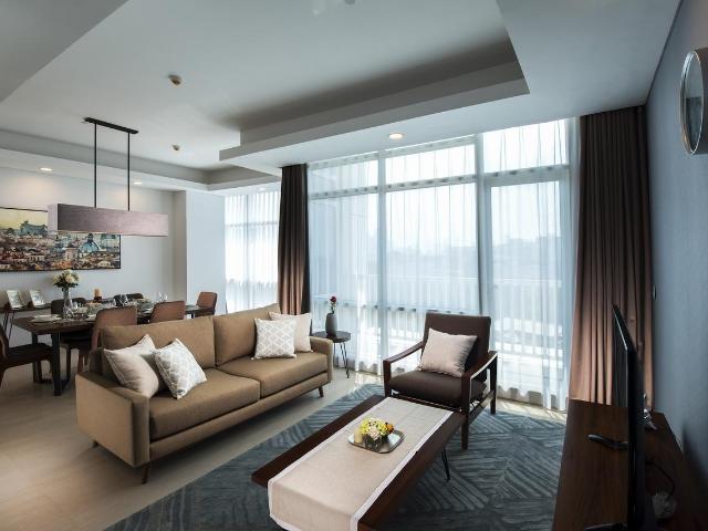Left 9 Developer Unit, Completed Freehold Condo @ Beside School, Hospital, Mall & MRT