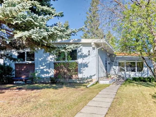 Legal basement furnished with 3 bedrooms and 2 Bath in Dalhousie