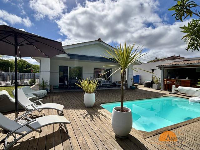 LEGE CAP FERRET VILLA 4 CHAMBRES AVEC PISCINE