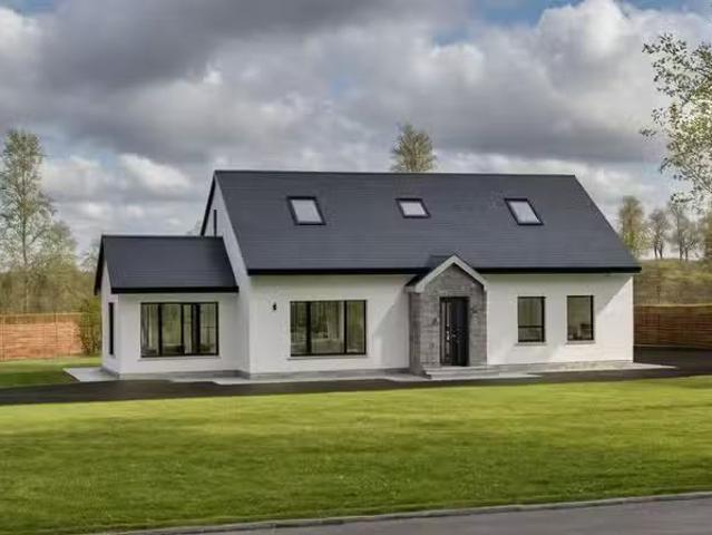 Legnahoorey, Kilmacrenan, Co. Donegal is for sale