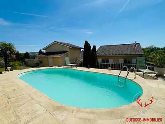 Légny 69620 Achat / Vente maison 5 pièces t5 au dernier étage piscine