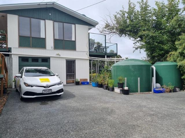 leigh, 2 bedrooms