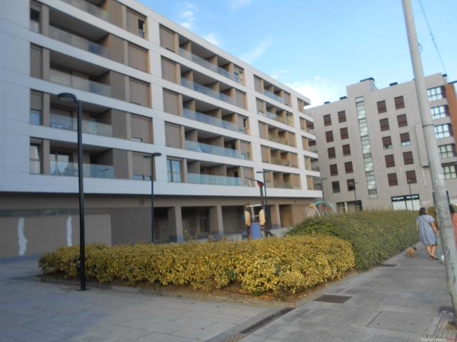 Leioa Langilería, se alquila local de obra, ideal para negocio de hostelería”