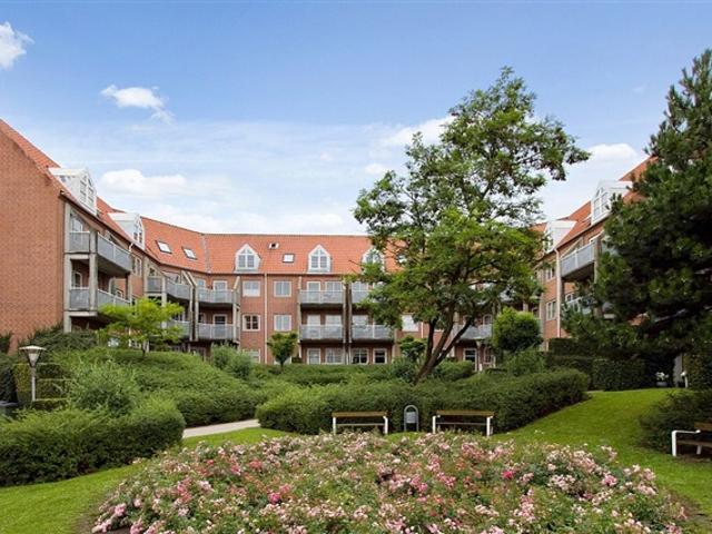 Lejlighed med altan/terrasse, Odense C, Fyn