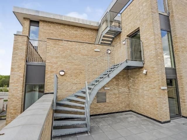 Lejlighed nær Odense Havn med moderne faciliteter