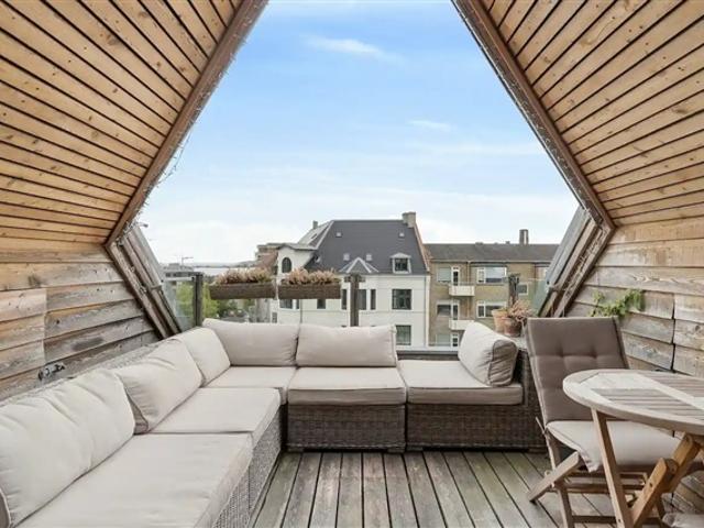 Lejlighed til 27.835 kr Hellerup, København