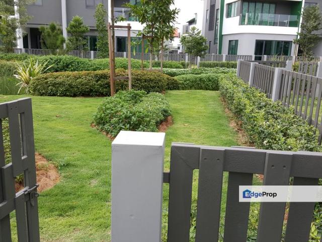 Lepironia Gardens, Setia Eco Glades