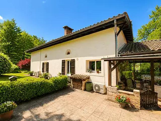 Lerm et Musset 33840 Achat / Vente maison 6 pièces t6 parking
