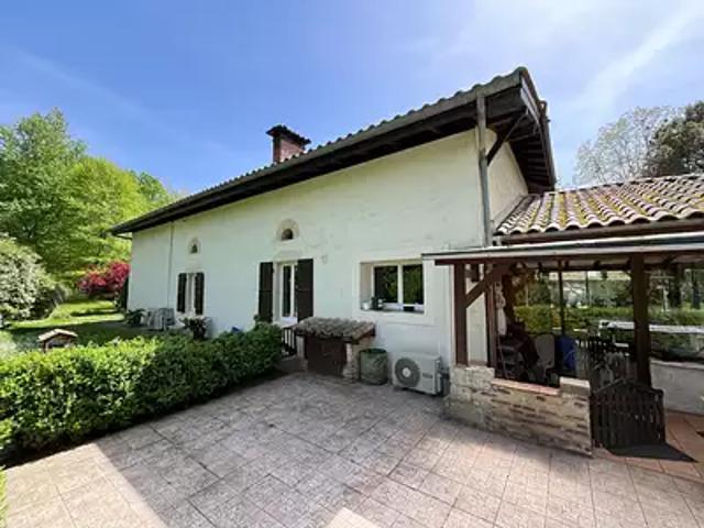 Lerm et Musset 33840 Achat / Vente maison 6 pièces t6 parking